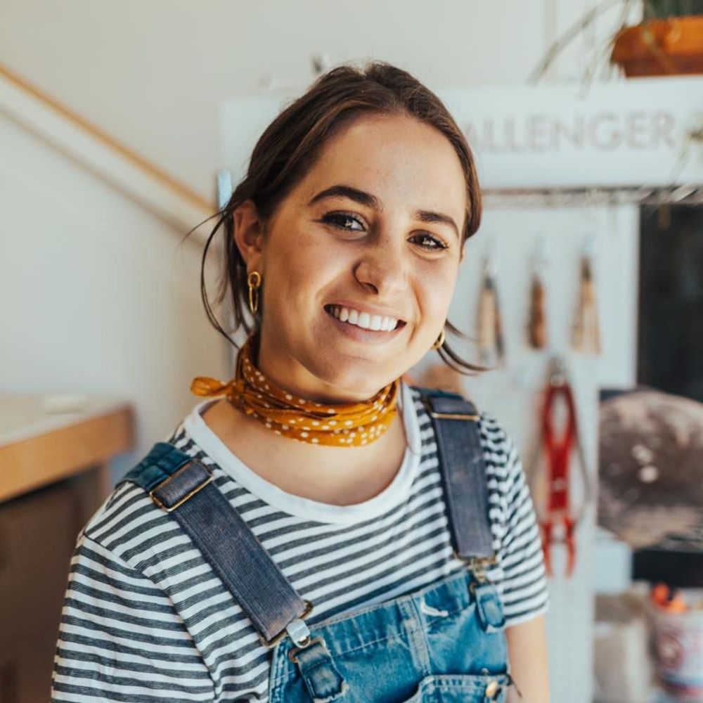 Meet your Posher, Julia